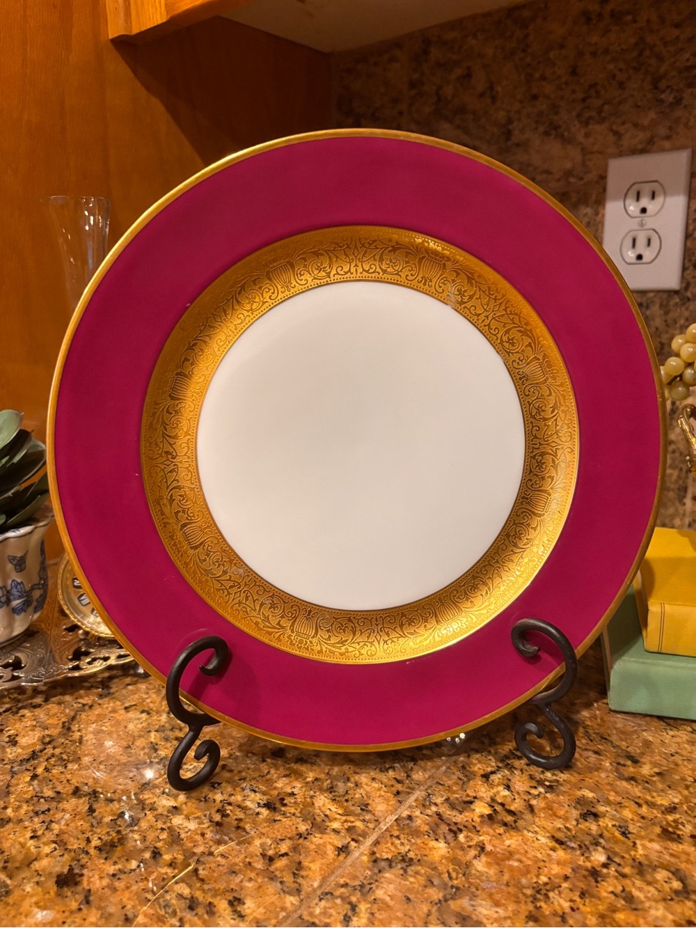 Vintage Edgerton E209-100 China 10.5” Service Plate Green Gold Encrusted USA